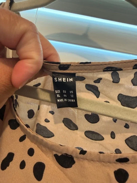 SHEIN Tan Blouse with Black Spot Print and Ruffle Sleeves - Picture 2 of 2